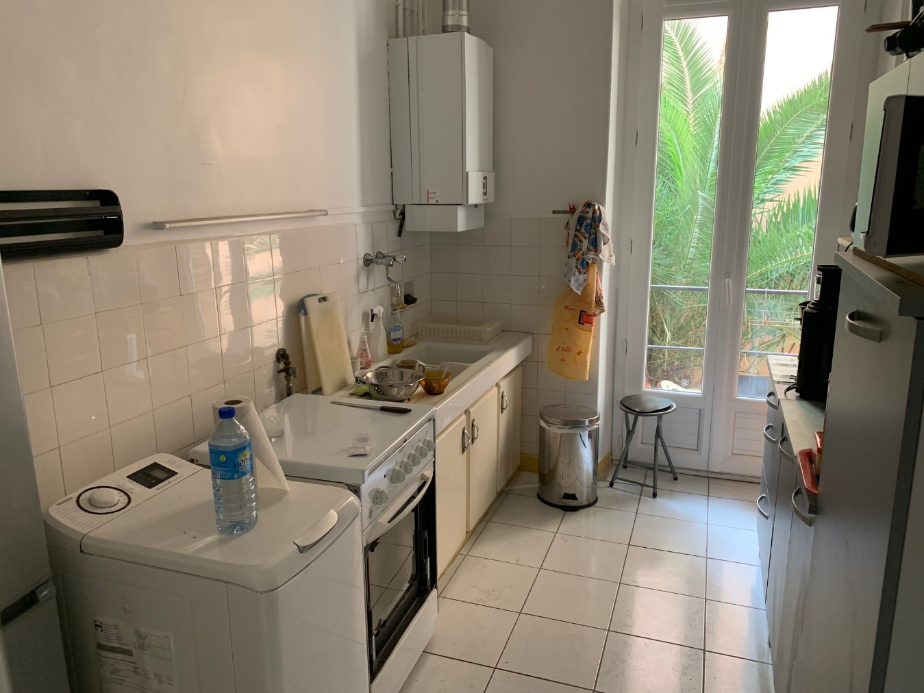 
                                                Vente
                                                 Plein Centre Menton  Petite Copropriété T3  58m²