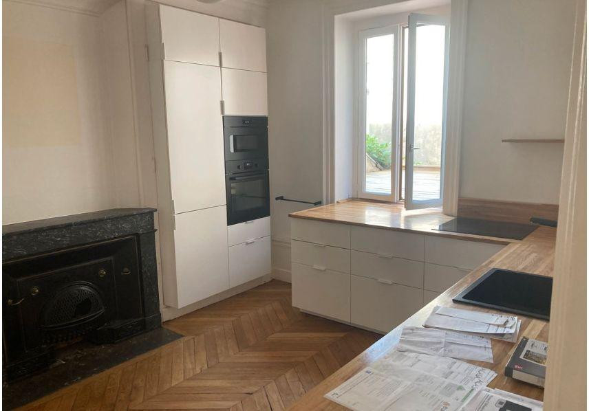 
                                                Colocation
                                                 Plein centre oullins