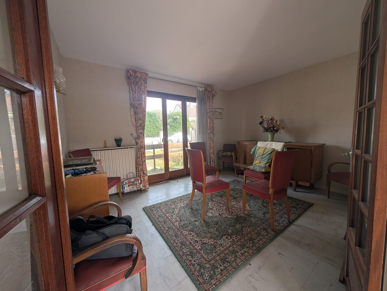 
                                                Vente
                                                 Pontault-Combault secteur Gare opportunité