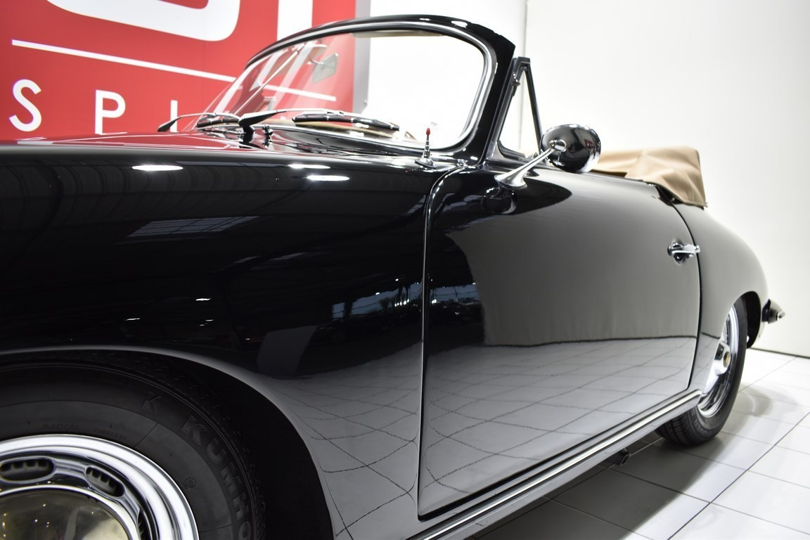 
                                                Voiture
                                                 PORSCHE 356 B T5 Cabriolet