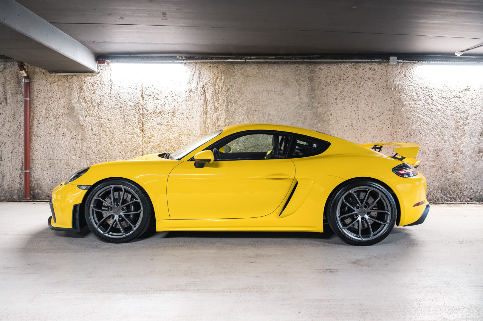 
                                                Voiture
                                                 Porsche 718 Cayman