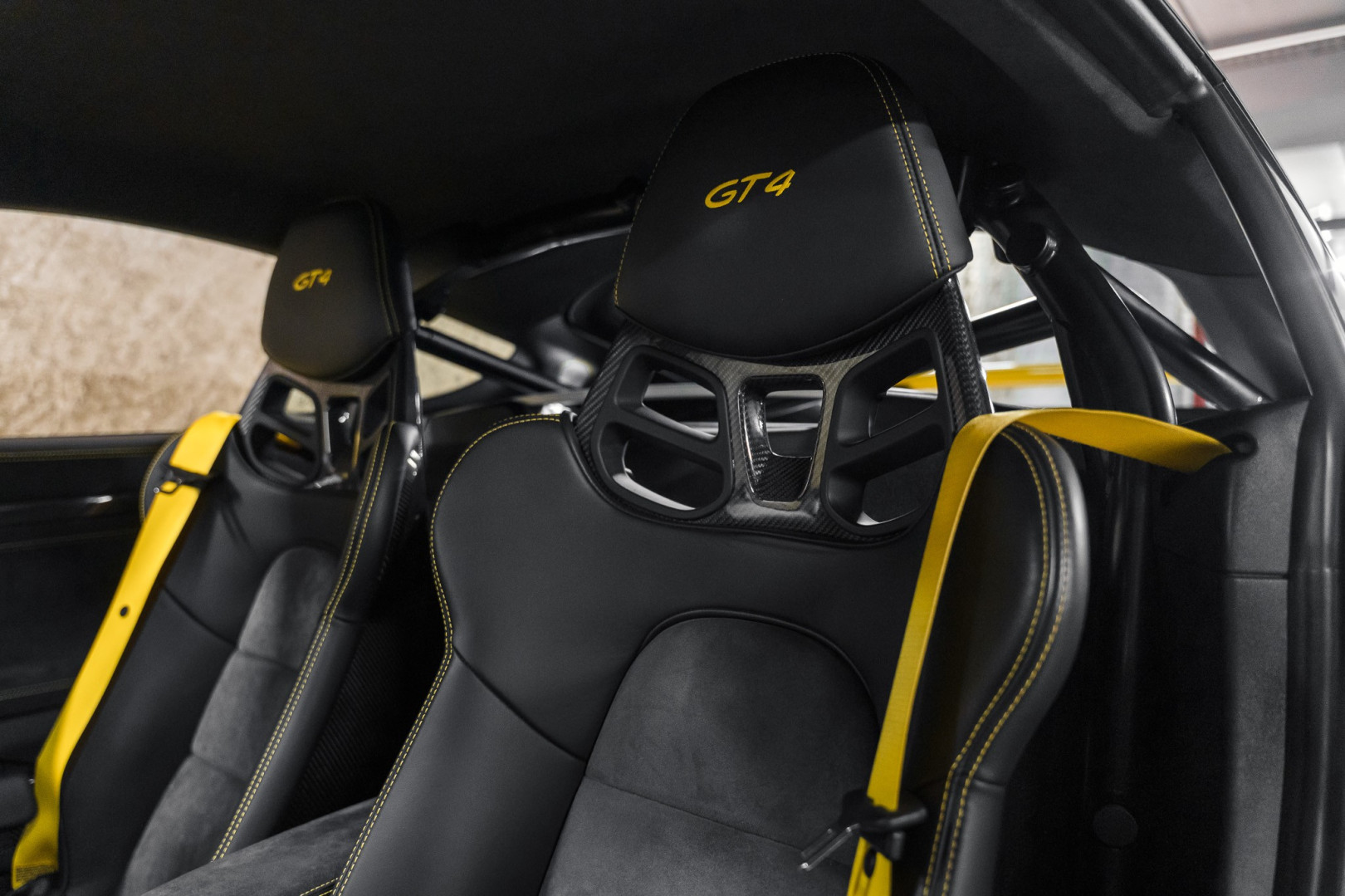 
                                                Voiture
                                                 Porsche 718 Cayman