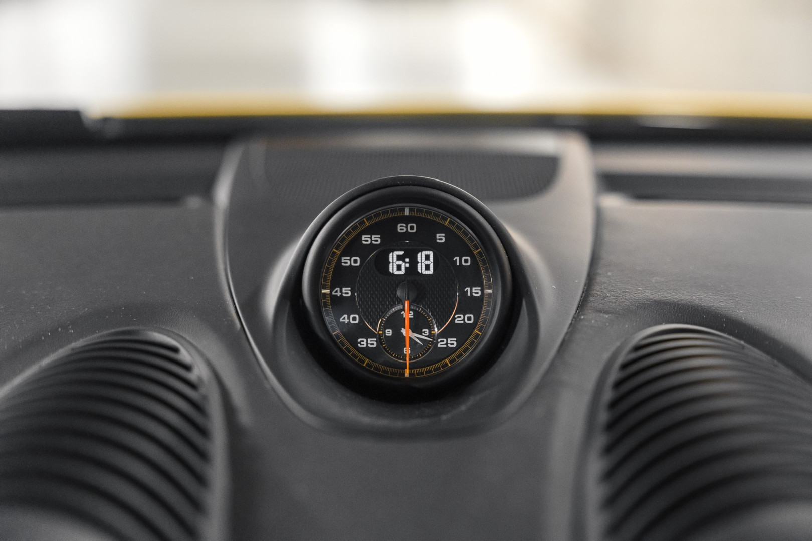 
                                                Voiture
                                                 Porsche 718 Cayman