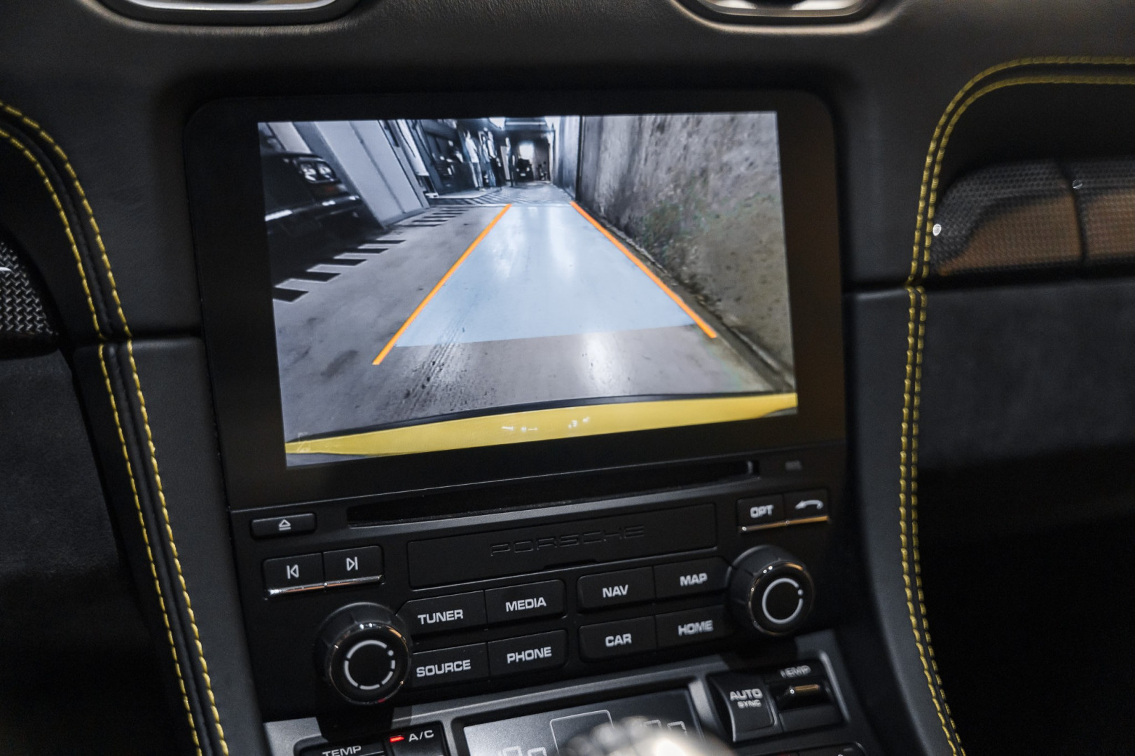 
                                                Voiture
                                                 Porsche 718 Cayman