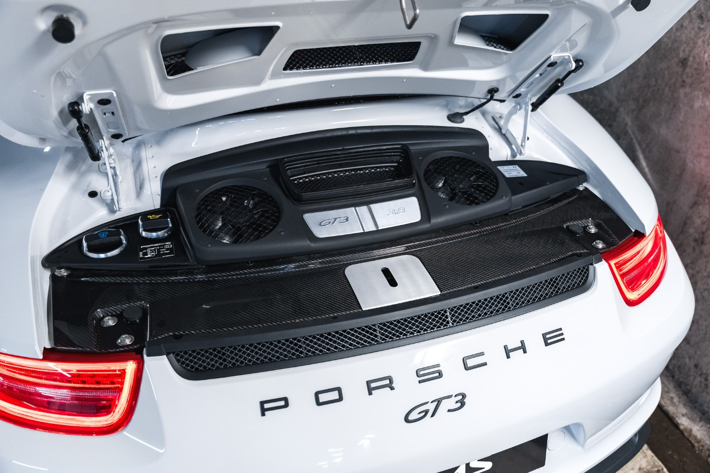 
                                                Voiture
                                                 Porsche 911 (991.1) 3.8 GT3