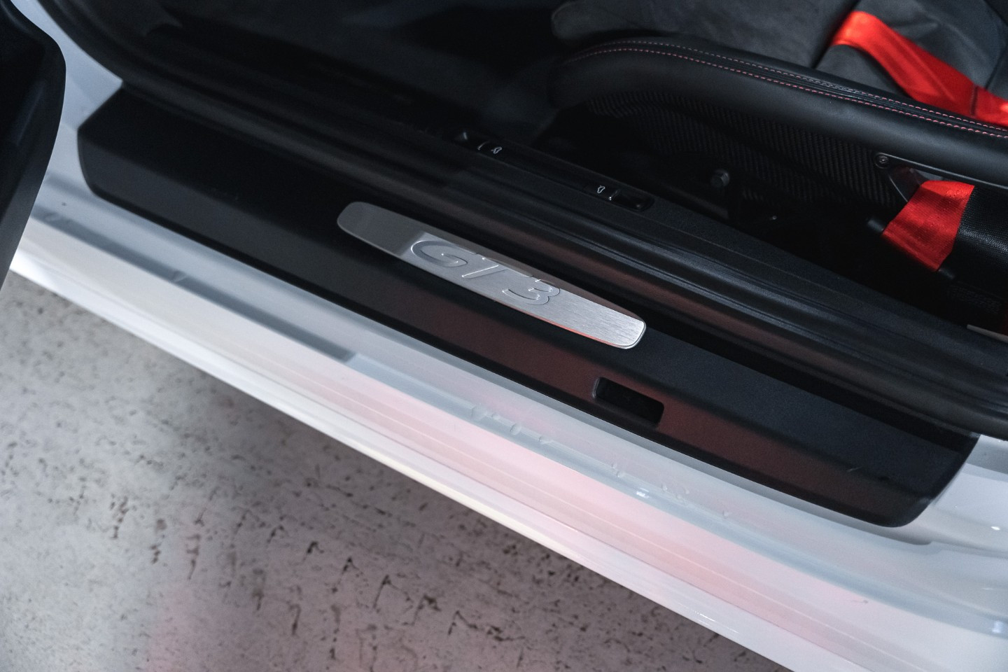 
                                                Voiture
                                                 Porsche 911 (991.1) 3.8 GT3
