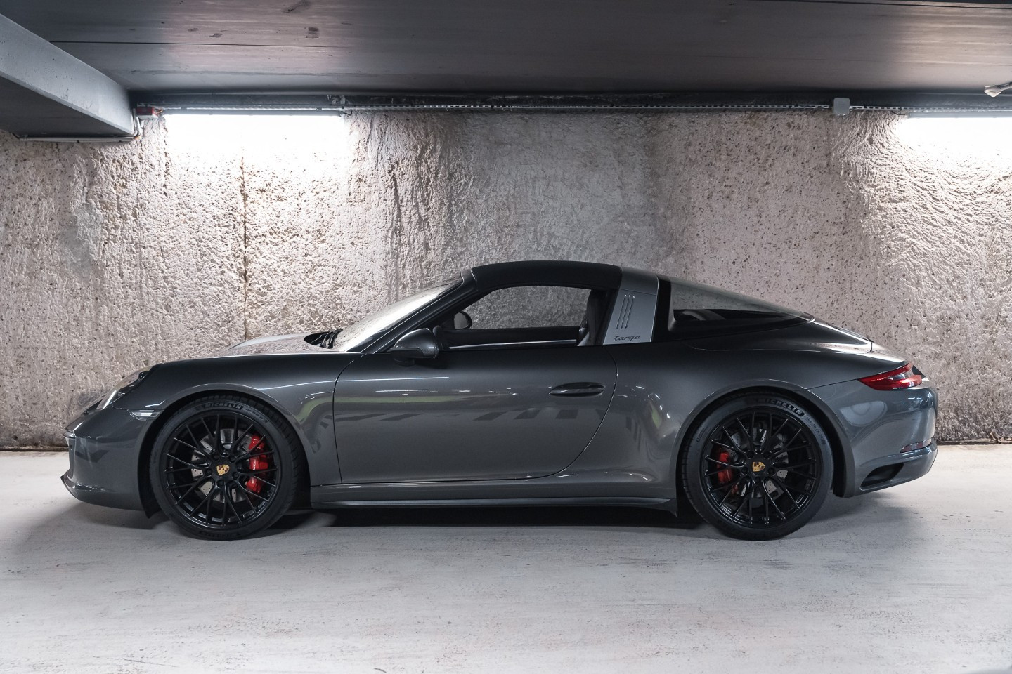 
                                                Voiture
                                                 Porsche 911 (991.2) Targa 4S PDK 3.0 420