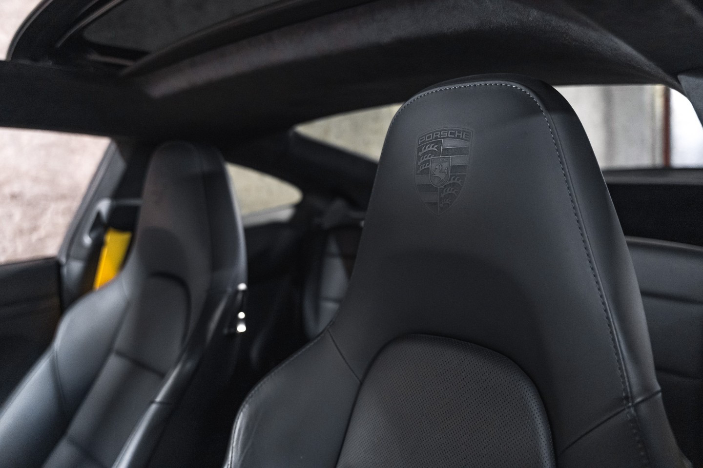 
                                                Voiture
                                                 Porsche 911 (991.2) Turbo S 3.8 580