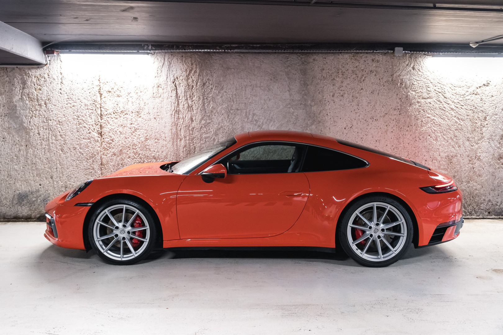 
                                                Voiture
                                                 Porsche 911 (992.1) Carrera S 3.0 450 PDK