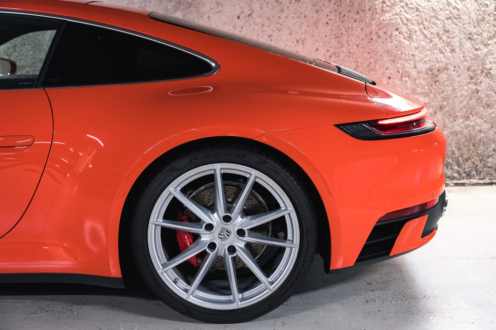 
                                                Voiture
                                                 Porsche 911 (992.1) Carrera S 3.0 450 PDK