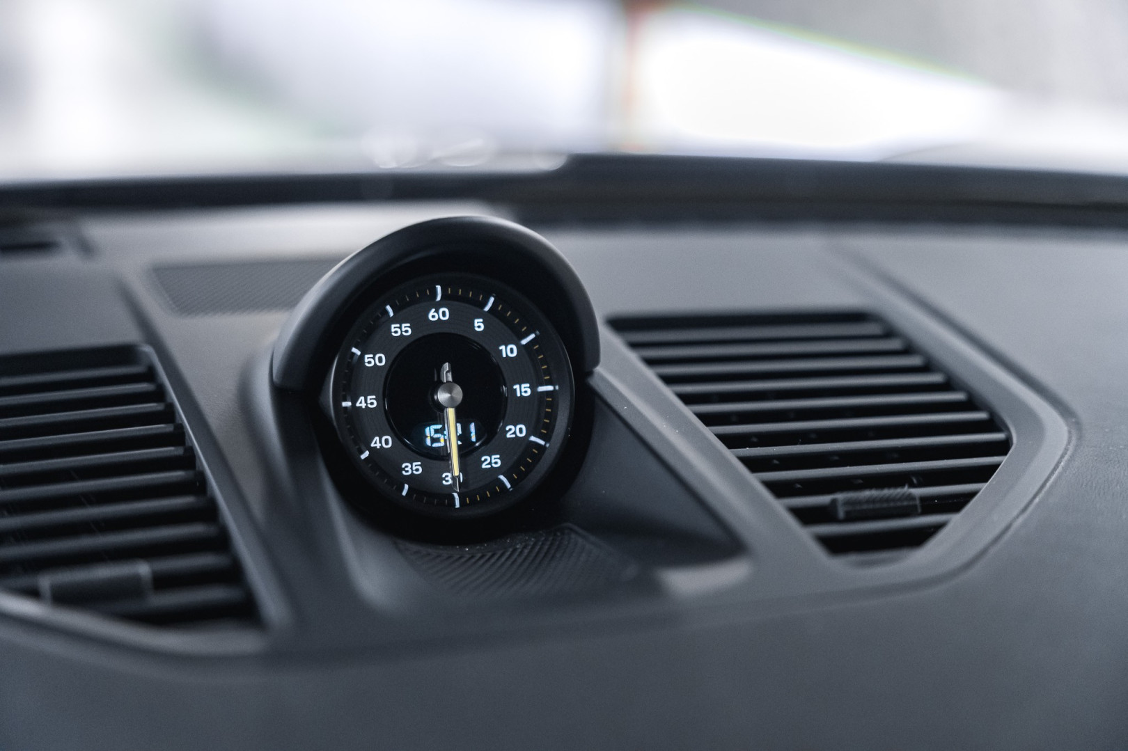 
                                                Voiture
                                                 Porsche 911 (992.1) GT3 Touring 4.0 510 PDK