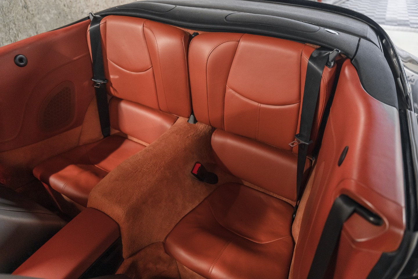 
                                                Voiture
                                                 Porsche 911 (997.2) Carrera 4