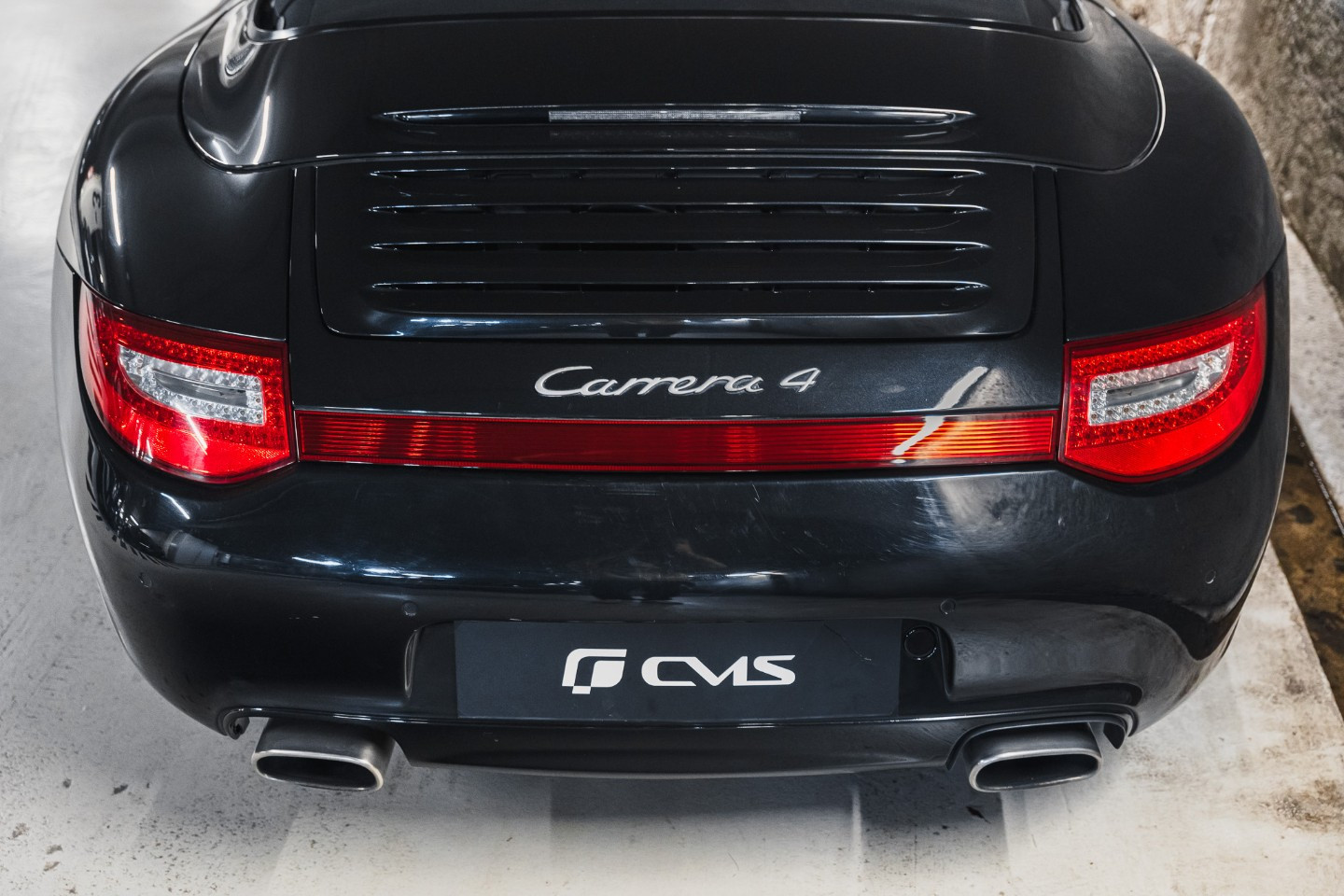
                                                Voiture
                                                 Porsche 911 (997.2) Carrera 4