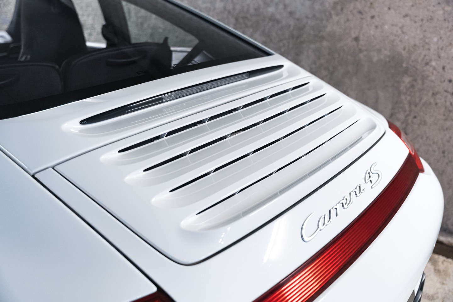 
                                                Voiture
                                                 Porsche 911 (997.2) Carrera 4S