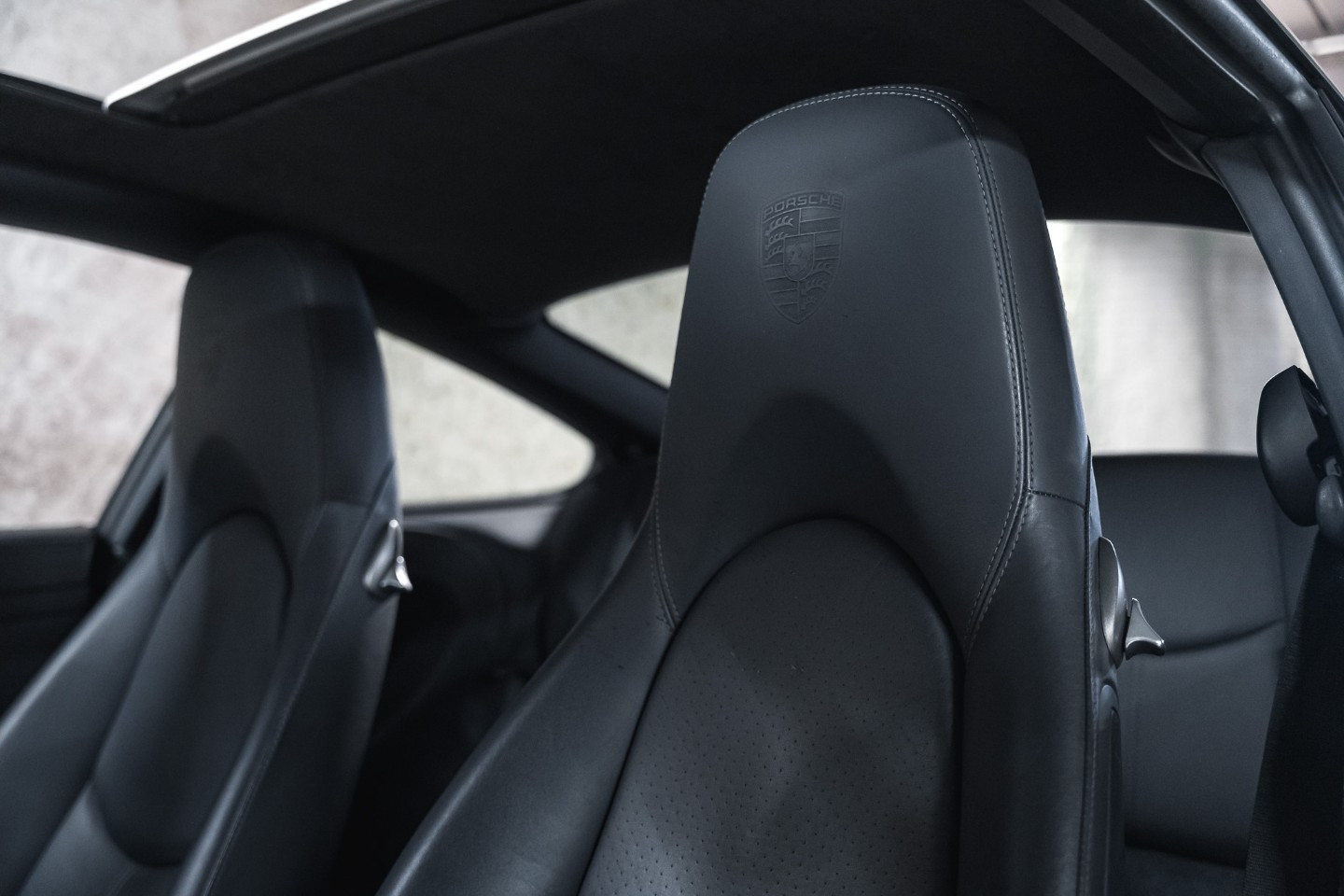 
                                                Voiture
                                                 Porsche 911 (997.2) Carrera 4S