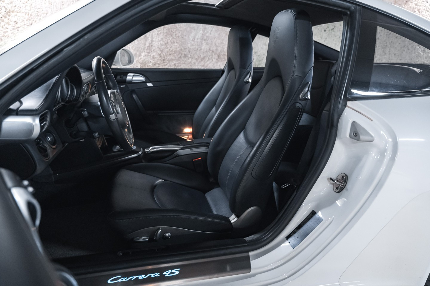 
                                                Voiture
                                                 Porsche 911 (997.2) Carrera 4S