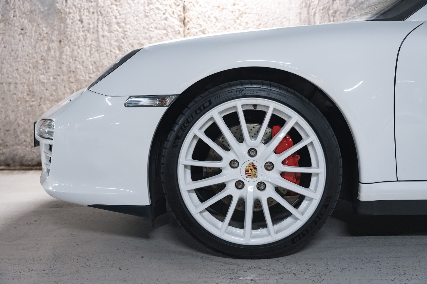 
                                                Voiture
                                                 Porsche 911 (997.2) Carrera 4S