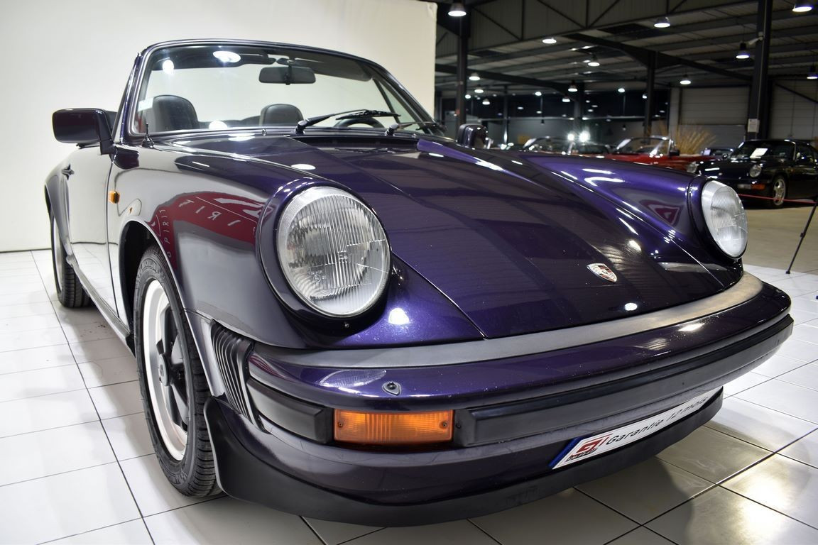 
                                                Voiture
                                                 PORSCHE 911 SC 3.0 Cabriolet