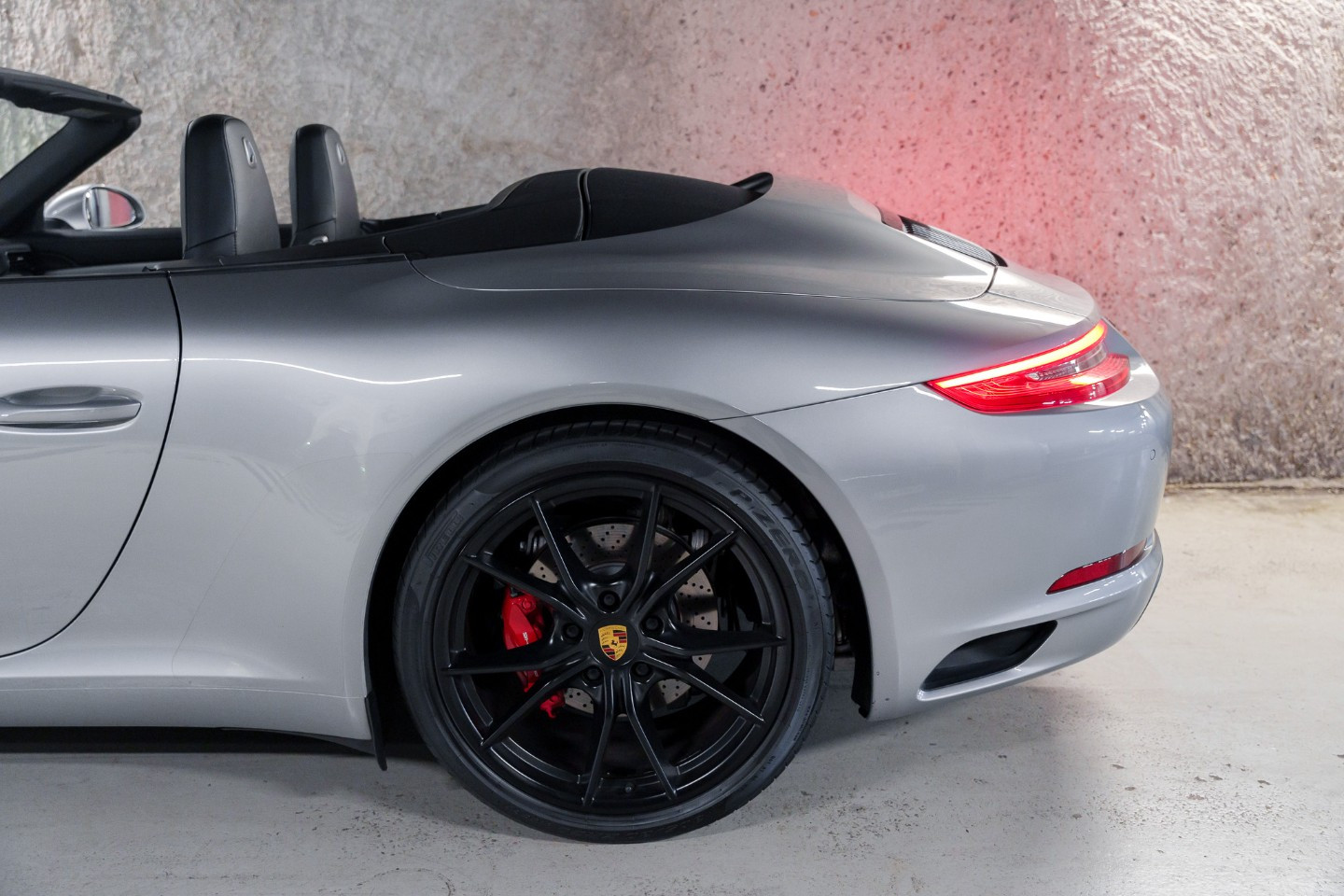 
                                                Voiture
                                                 Porsche (991.2) Carrera S Cabriolet