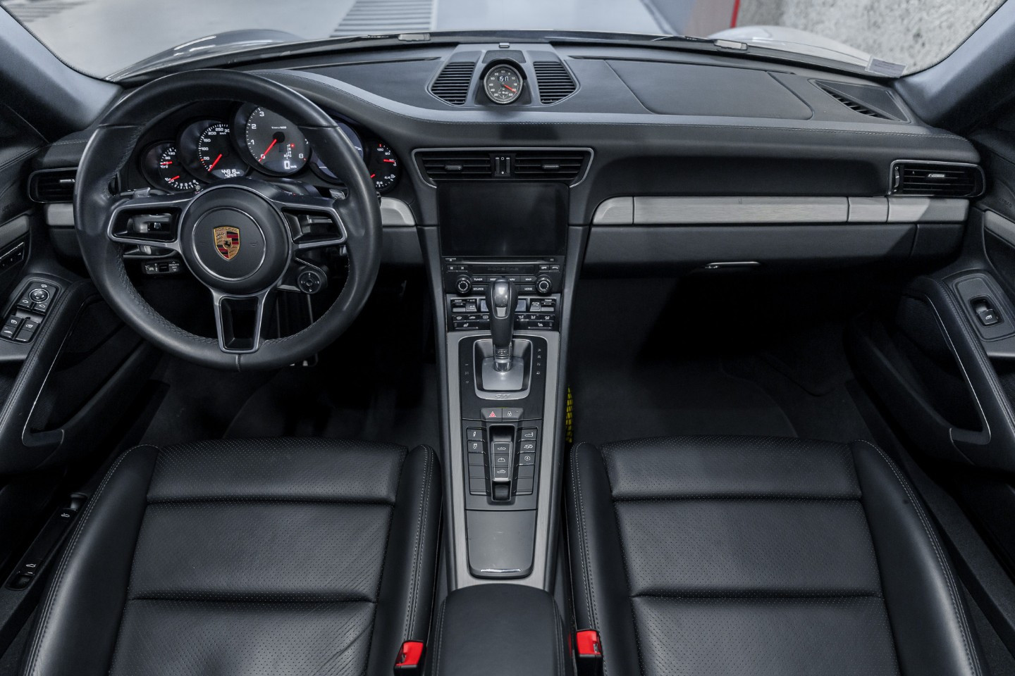 
                                                Voiture
                                                 Porsche (991.2) Carrera S Cabriolet