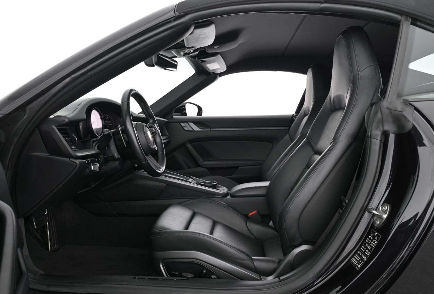
                                                Voiture
                                                 Porsche 992 Carrera 4S Cabriolet - 450 PS - PDK