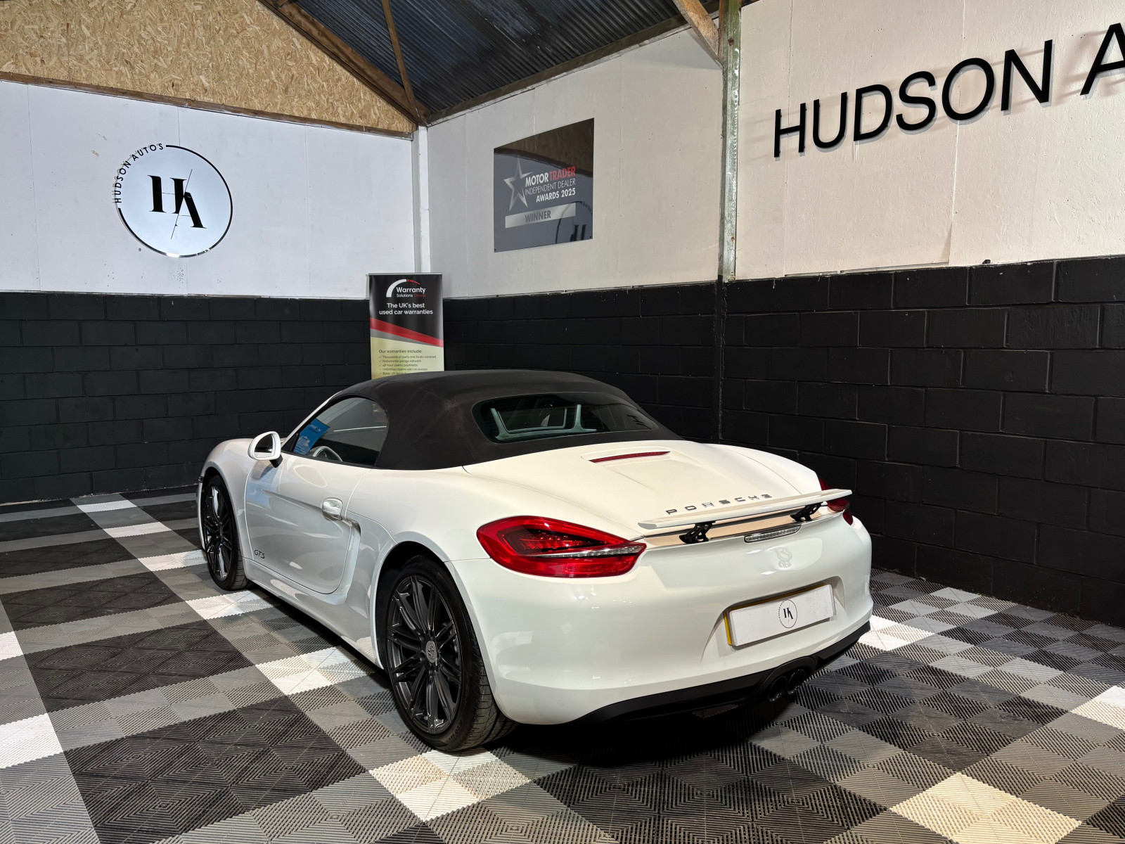 
                                                Voiture
                                                 Porsche Boxster / 718 Boxster Black Edition