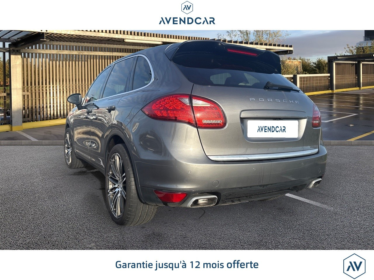 
                                                Voiture
                                                 Porsche Cayenne 3.0 V6 D 240 PLATINIUM EDITION TIPTRONIC