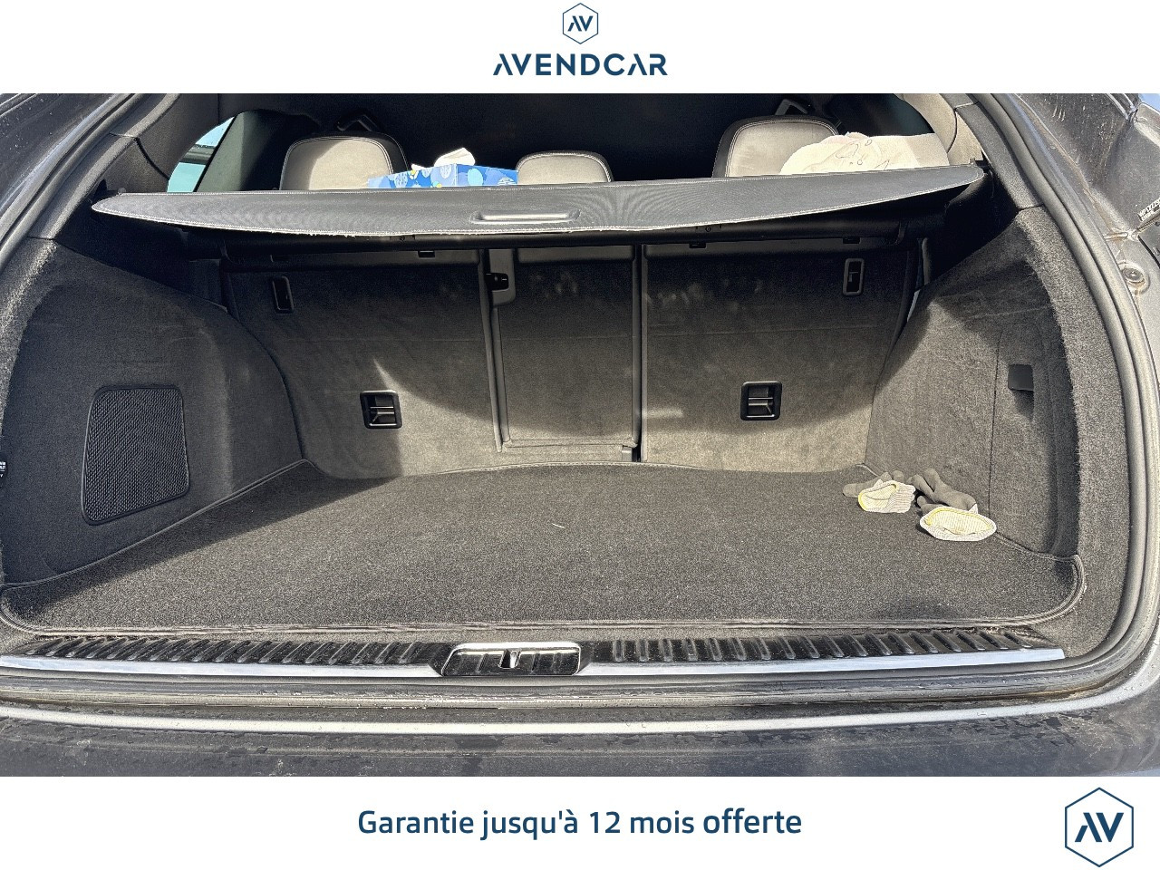 
                                                Voiture
                                                 Porsche Cayenne 3.0 V6 D 240 PLATINIUM EDITION TIPTRONIC