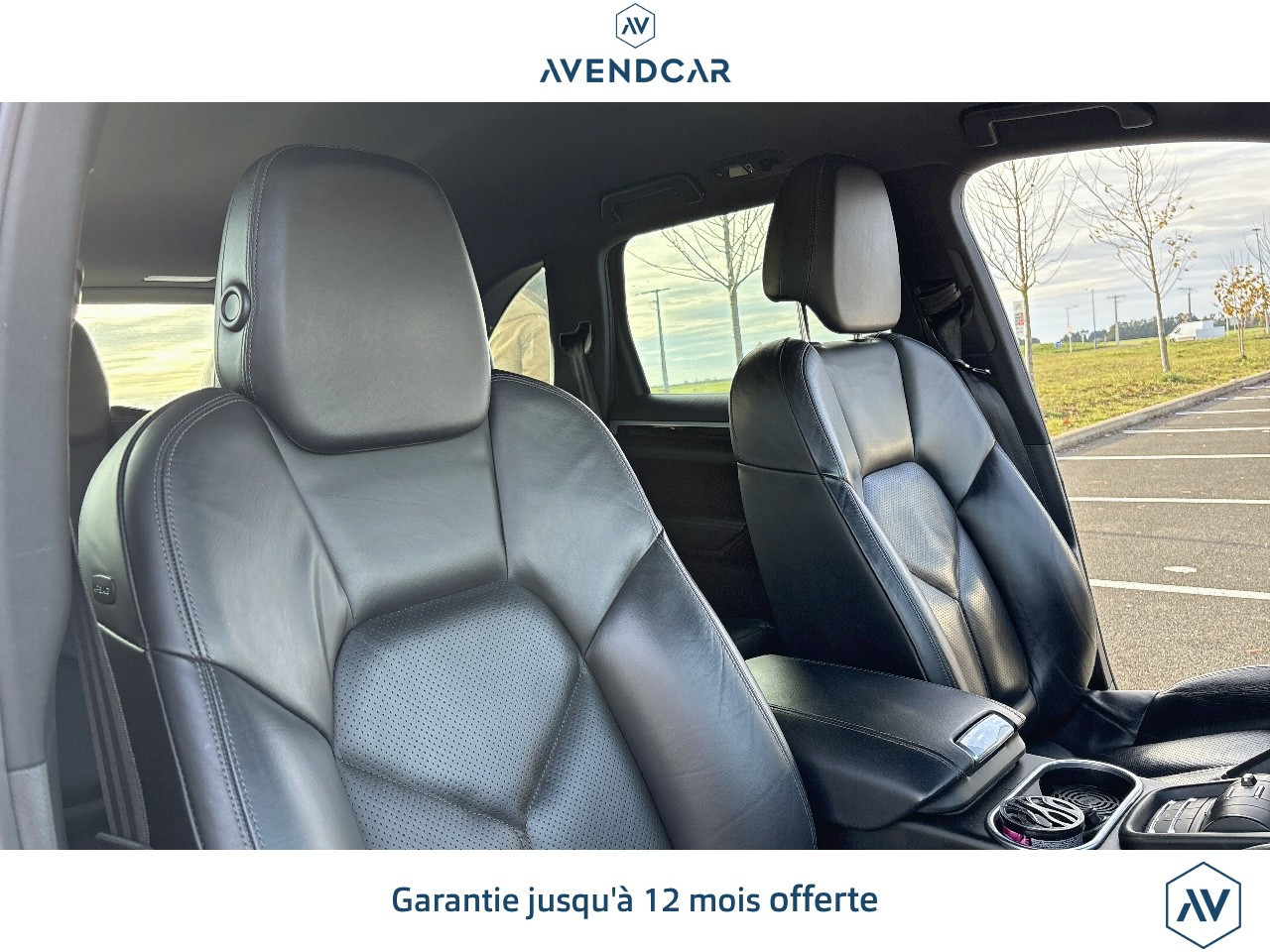 
                                                Voiture
                                                 Porsche Cayenne 3.0 V6 D 240 PLATINIUM EDITION TIPTRONIC