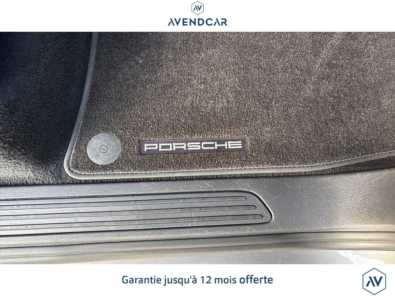 
                                                Voiture
                                                 Porsche Cayenne 3.0 V6 D 240 PLATINIUM EDITION TIPTRONIC