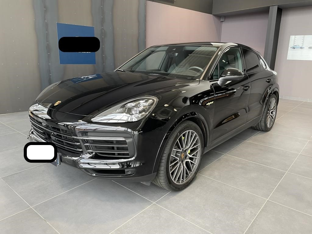 
                                                Voiture
                                                 PORSCHE CAYENNE COUPE E-hybrid 3.0 v6 462