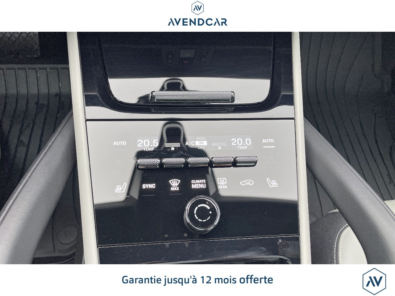 
                                                Voiture
                                                 Porsche Cayenne Coupé E-Hybrid 470 cv