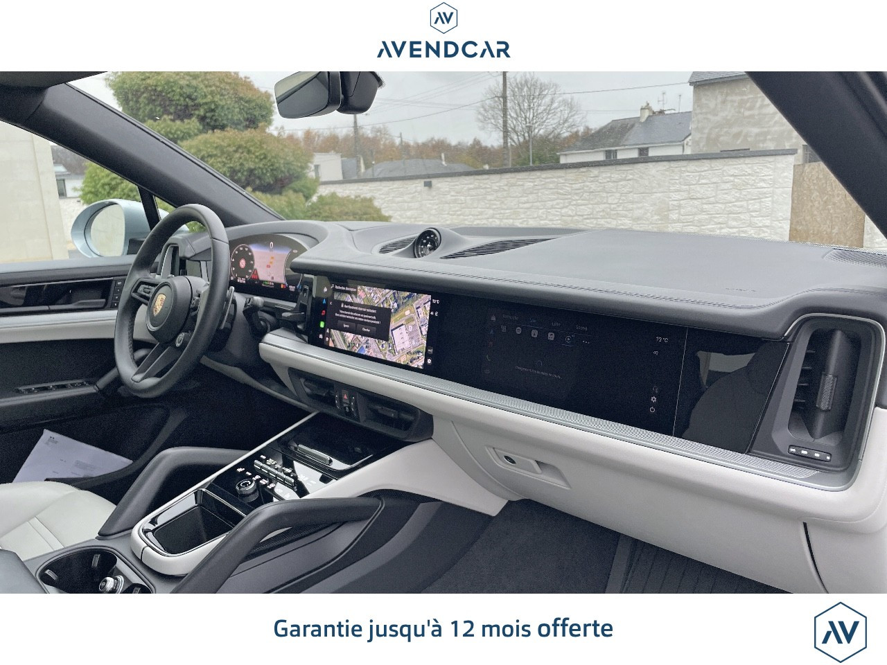 
                                                Voiture
                                                 Porsche Cayenne Coupé E-Hybrid 470 cv