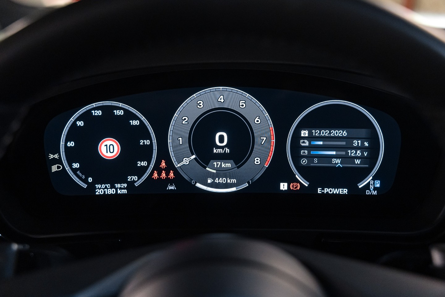 
                                                Voiture
                                                 Porsche Cayenne (III.II) Coupe E-Hybrid V6 3.0 470