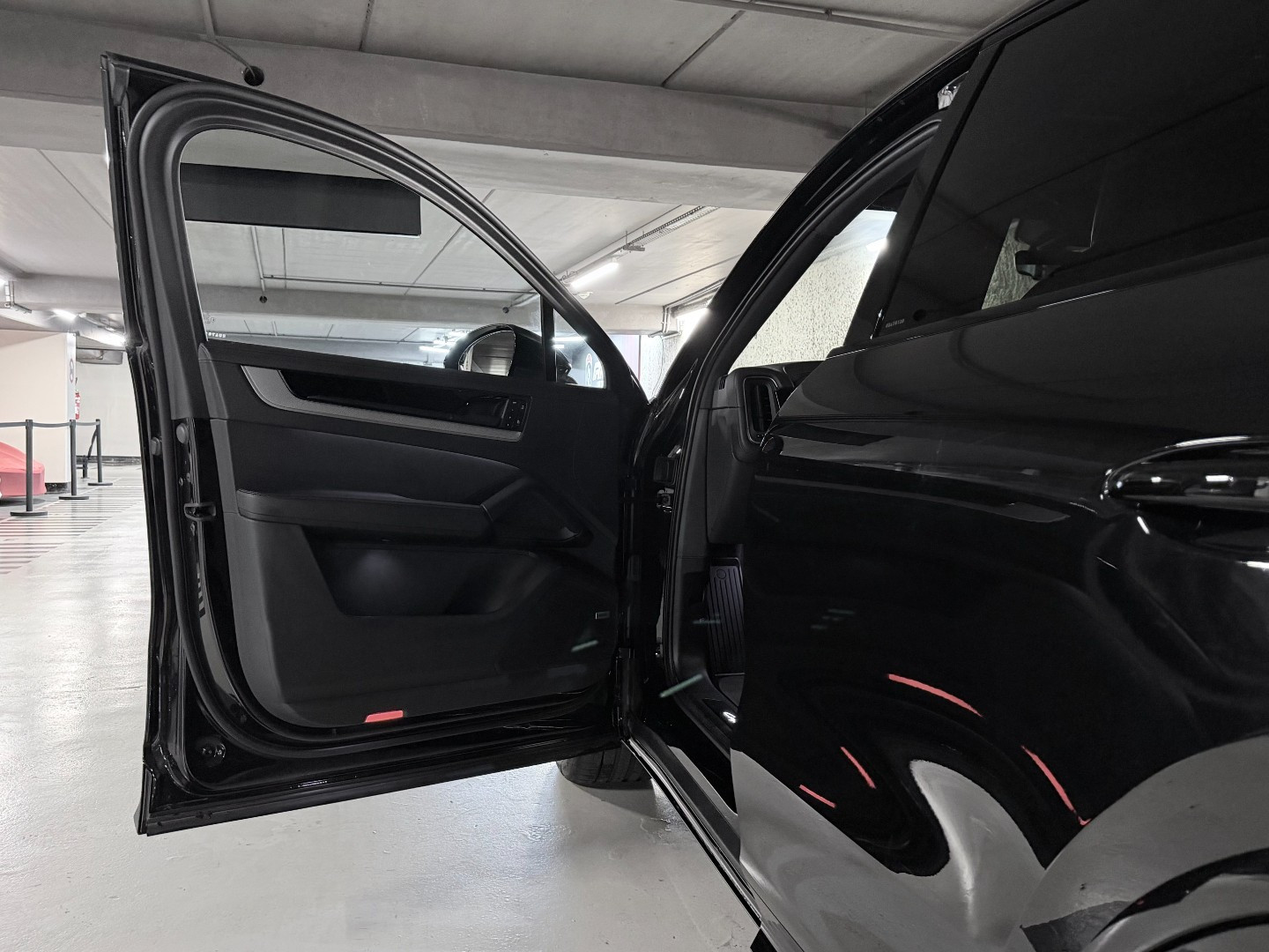 
                                                Voiture
                                                 Porsche Cayenne (III.II) Coupe S E-Hybrid