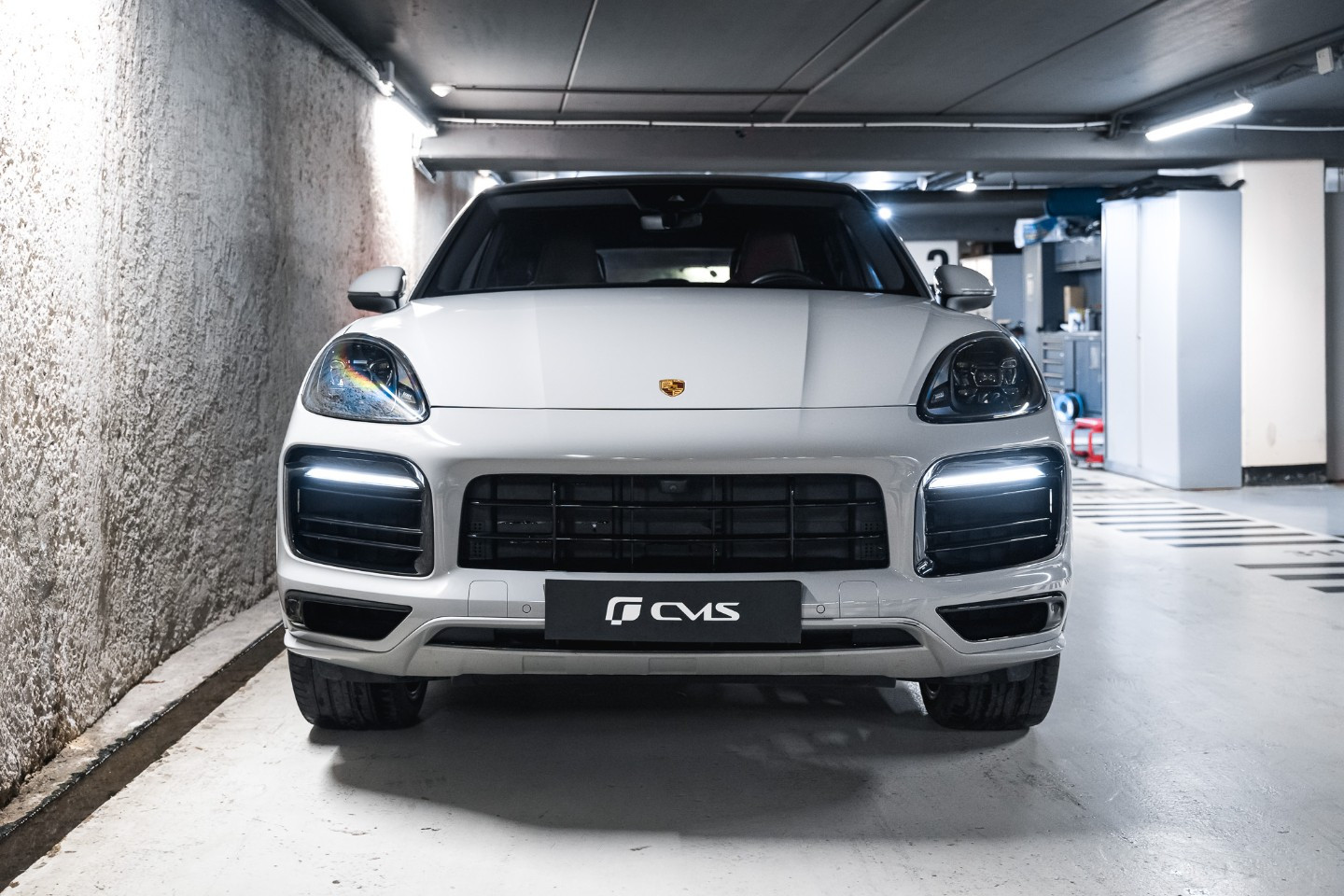 
                                                Voiture
                                                 Porsche Cayenne (III) V6 E-Hybrid Platinum Edition