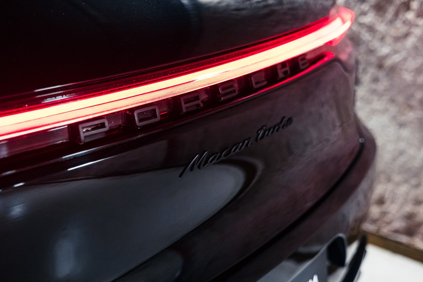 
                                                Voiture
                                                 Porsche Macan (I.II) Turbo V6 2.9 440