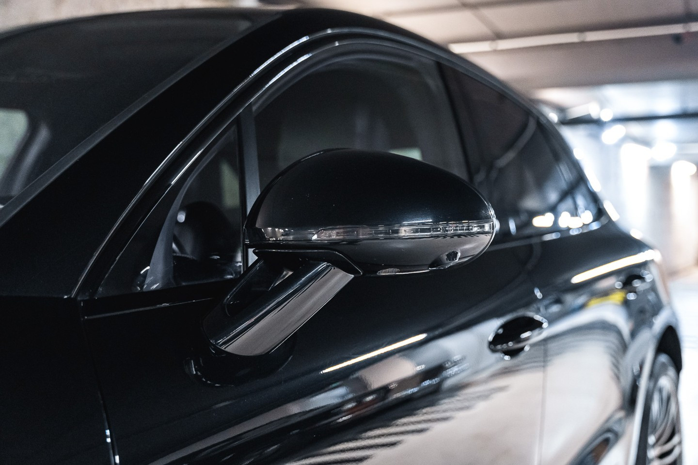 
                                                Voiture
                                                 Porsche Macan Turbo V6 3.6 400