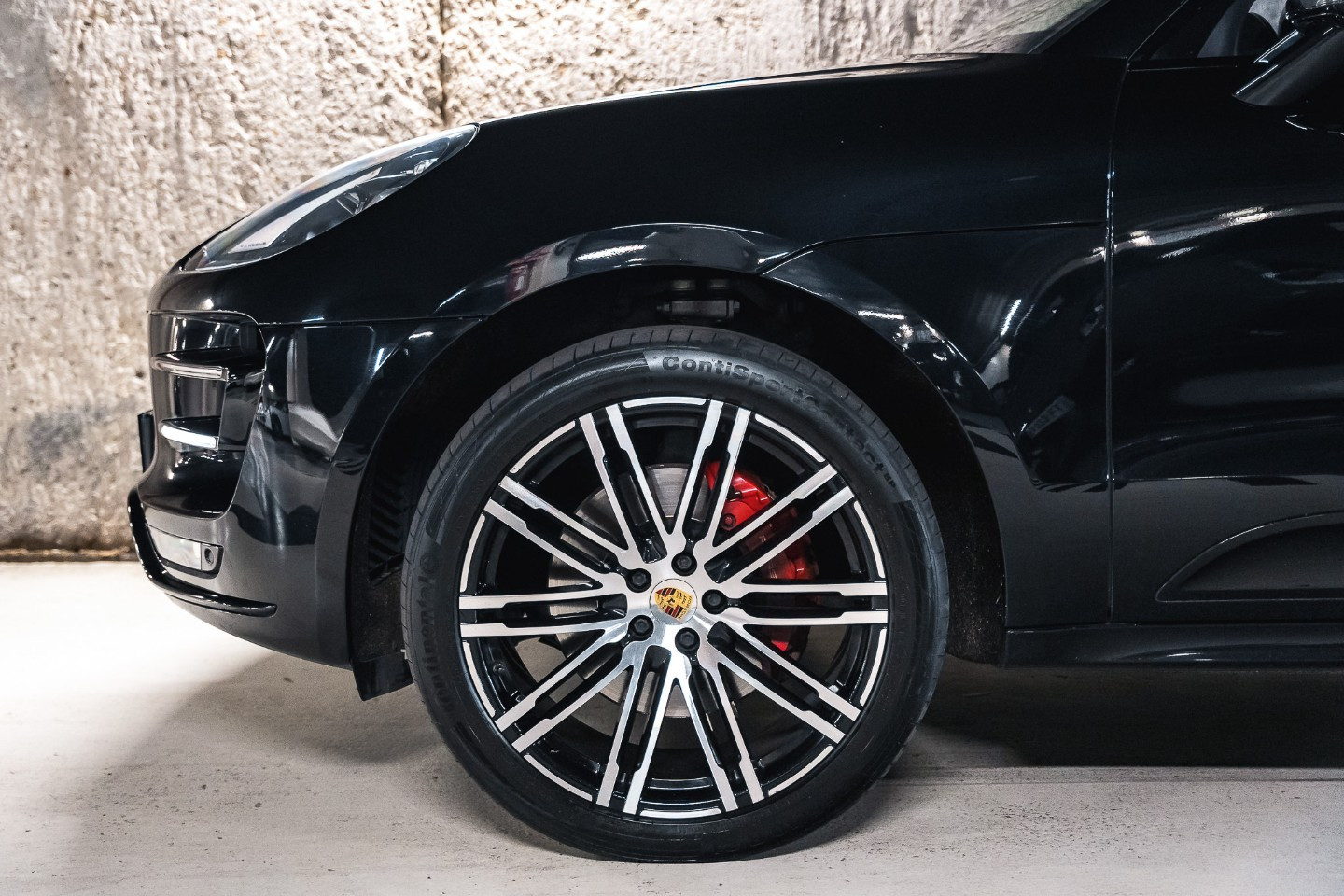 
                                                Voiture
                                                 Porsche Macan Turbo V6 3.6 400