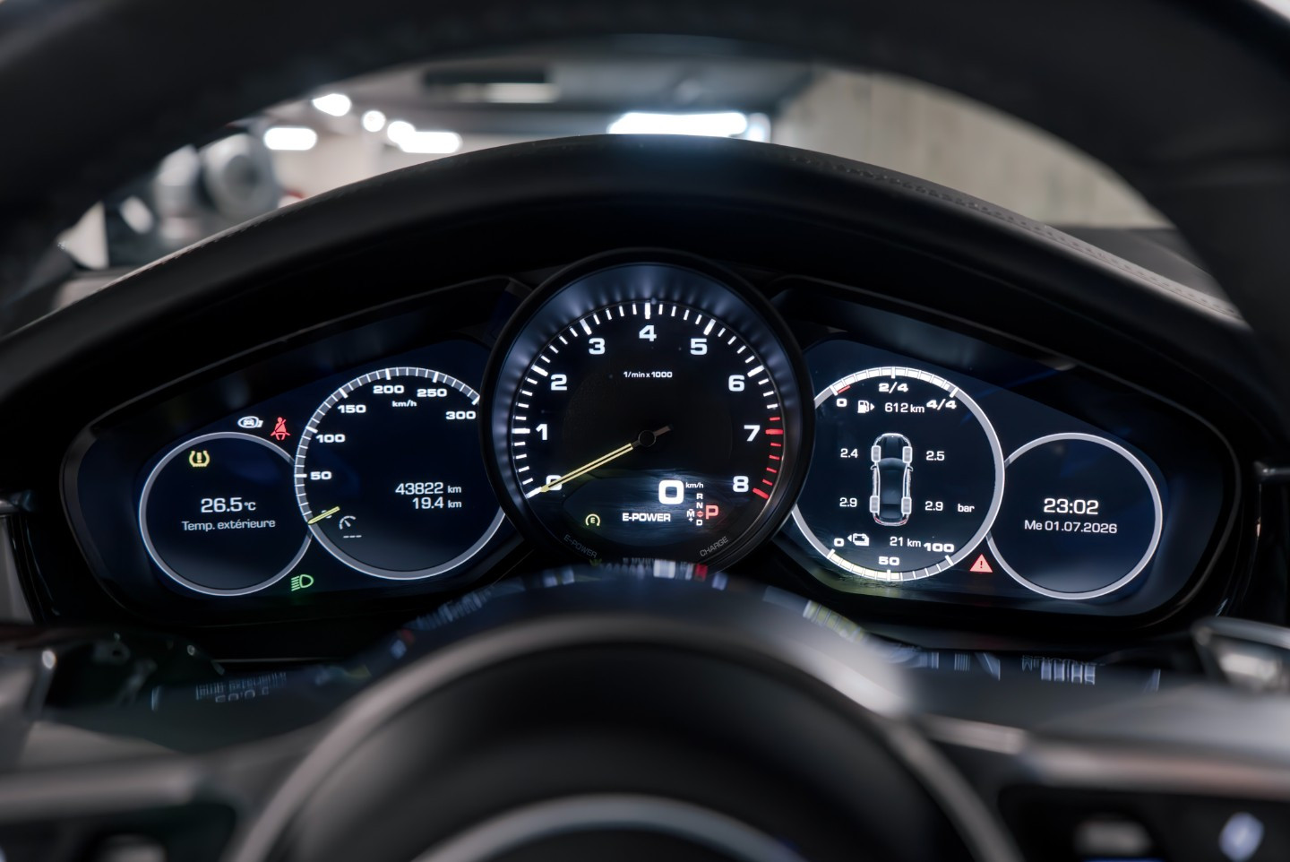 
                                                Voiture
                                                 Porsche Panamera 4 E-Hybrid