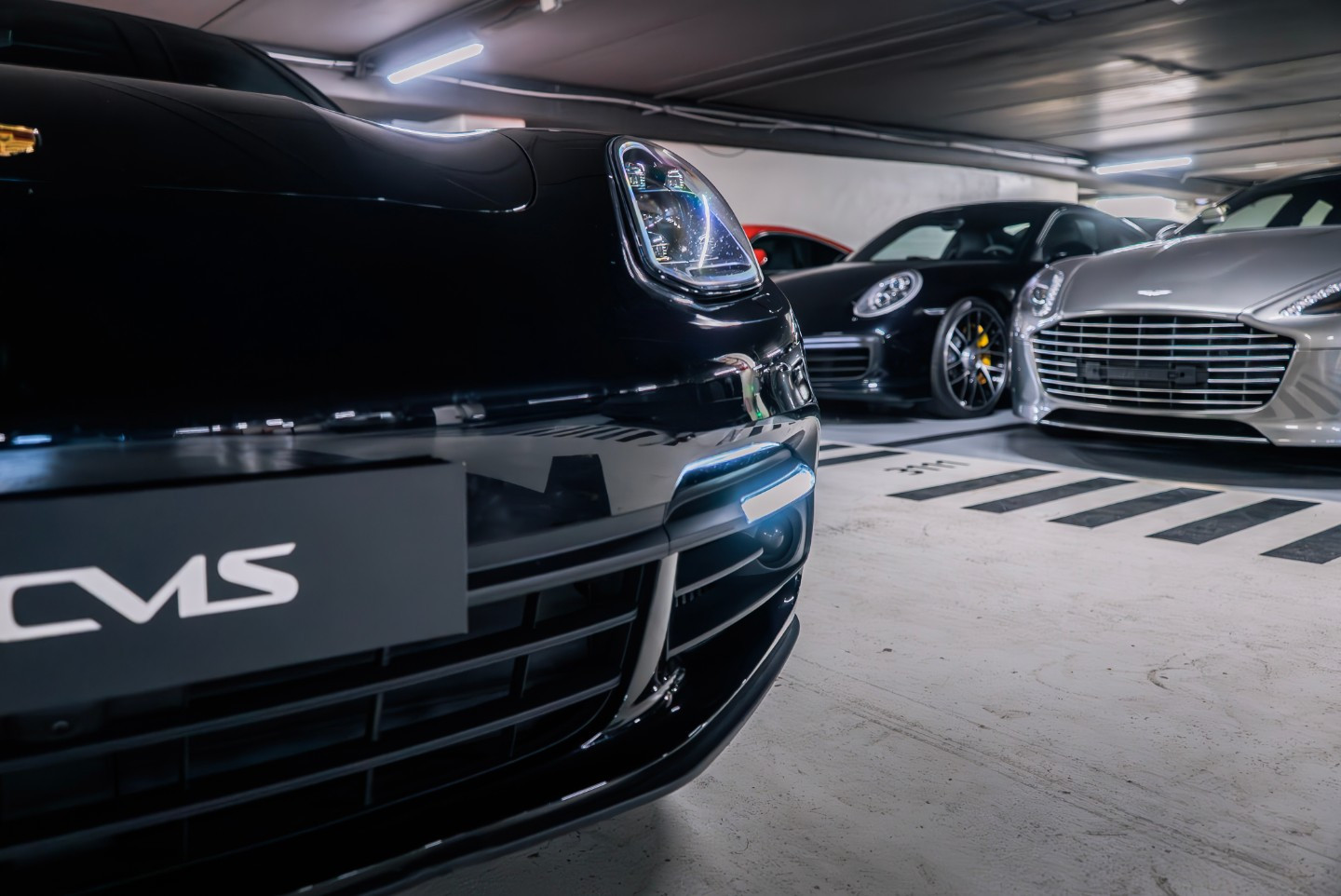 
                                                Voiture
                                                 Porsche Panamera 4 E-Hybrid