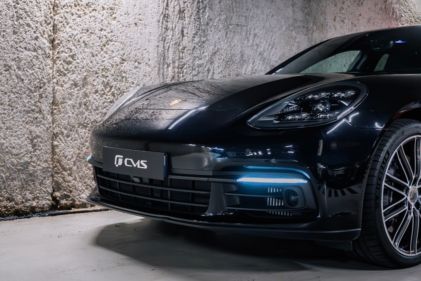 
                                                Voiture
                                                 Porsche Panamera 4 E-Hybrid