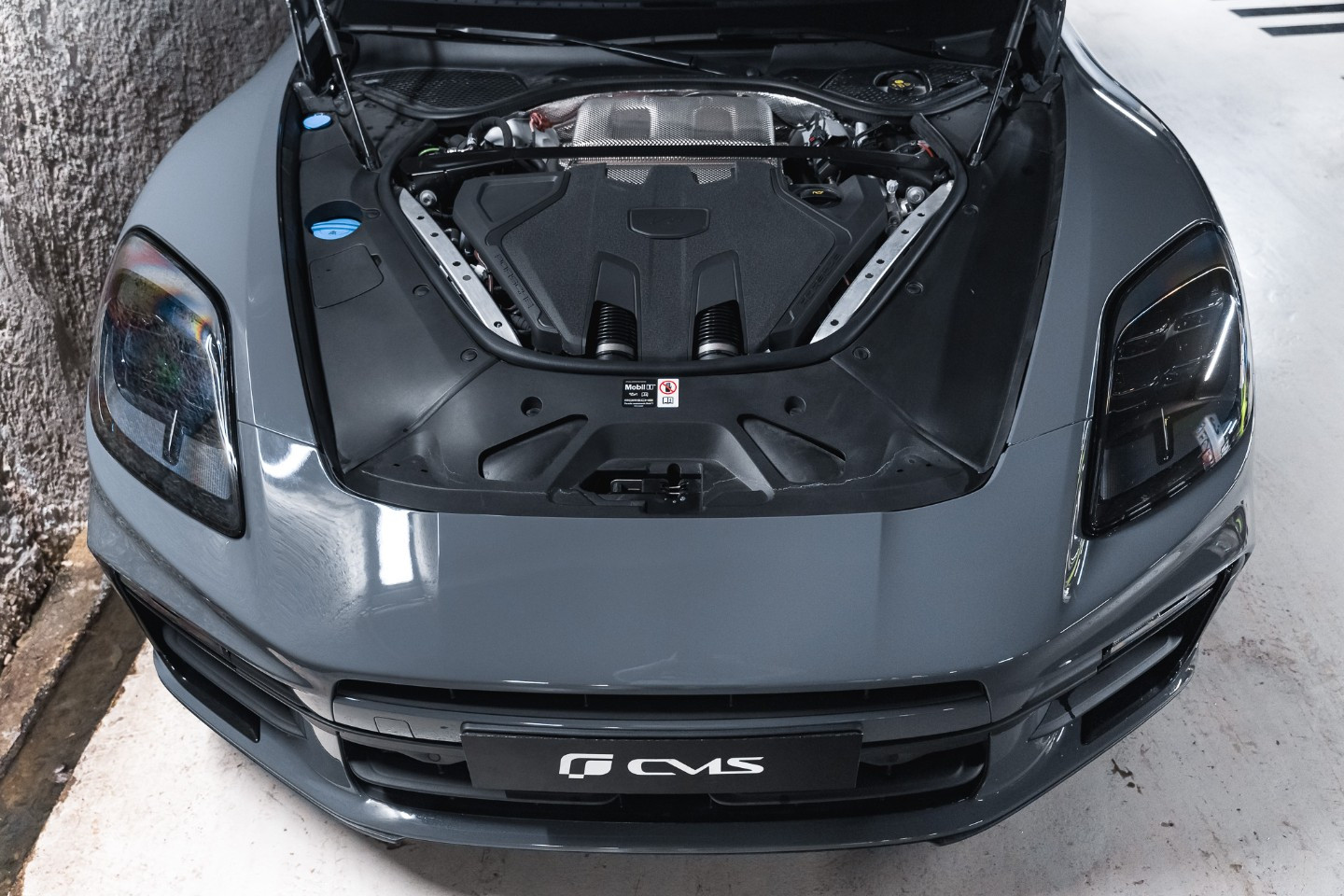 
                                                Voiture
                                                 Porsche Panamera (III.I) Turbo S E-Hybrid