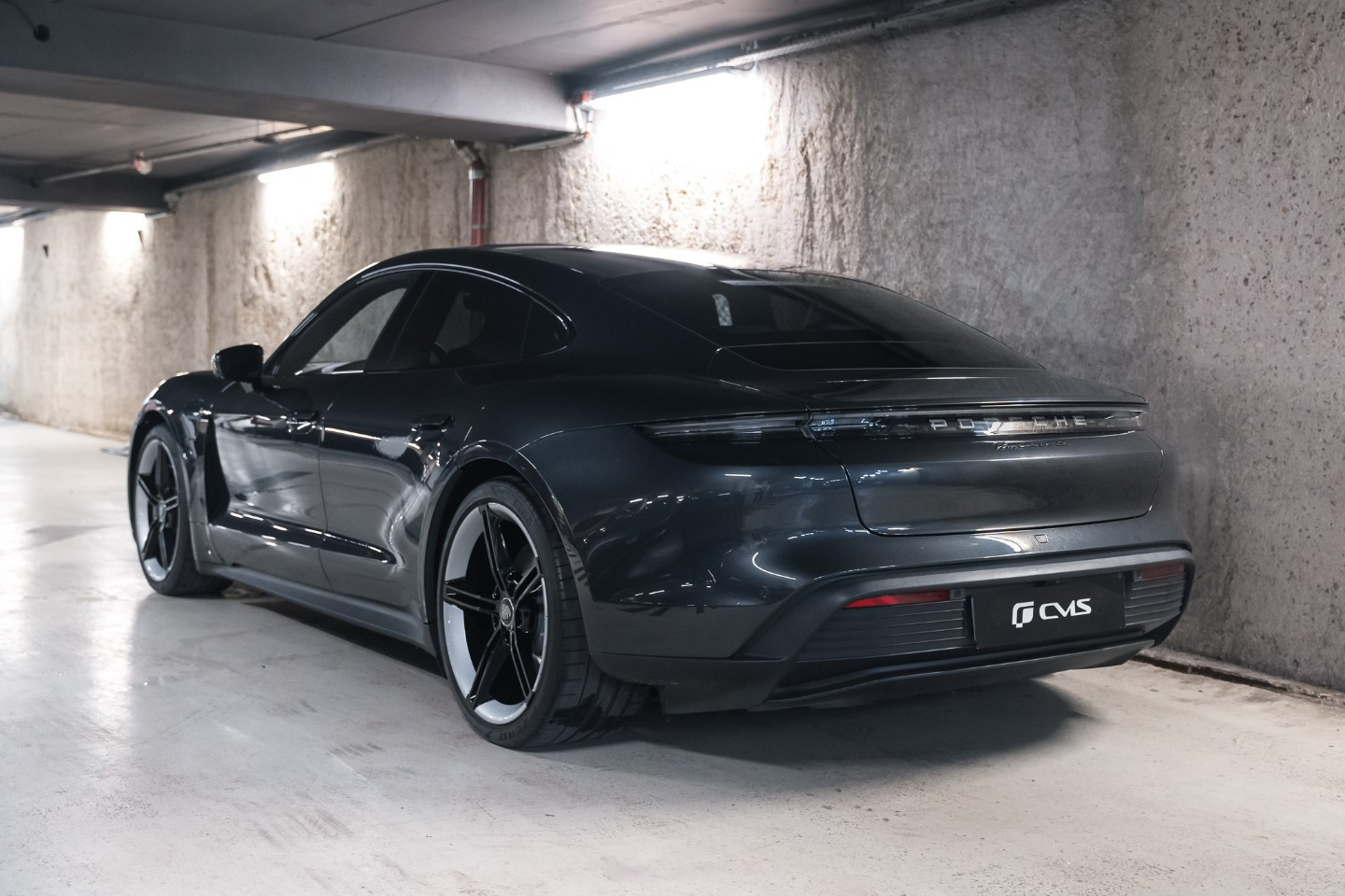 
                                                Voiture
                                                 Porsche Taycan