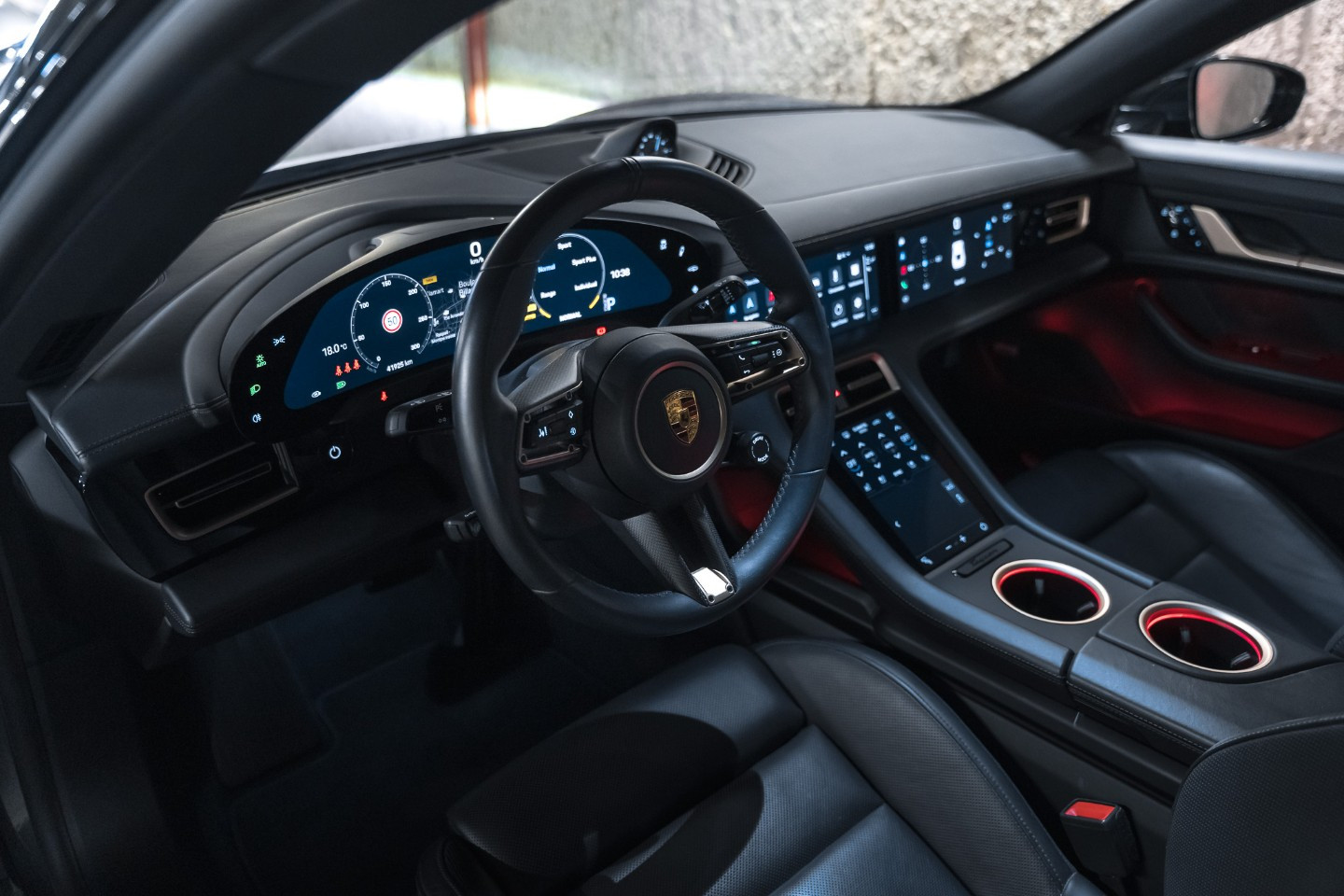 
                                                Voiture
                                                 Porsche Taycan