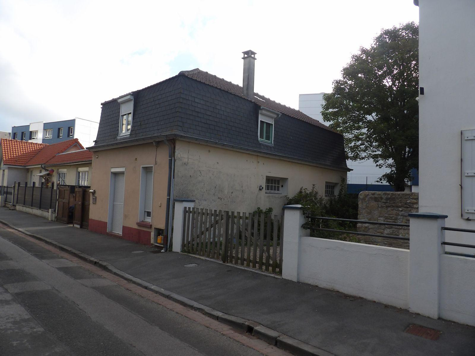 
                                                Location
                                                 Pour recherche de calme et tranquillité