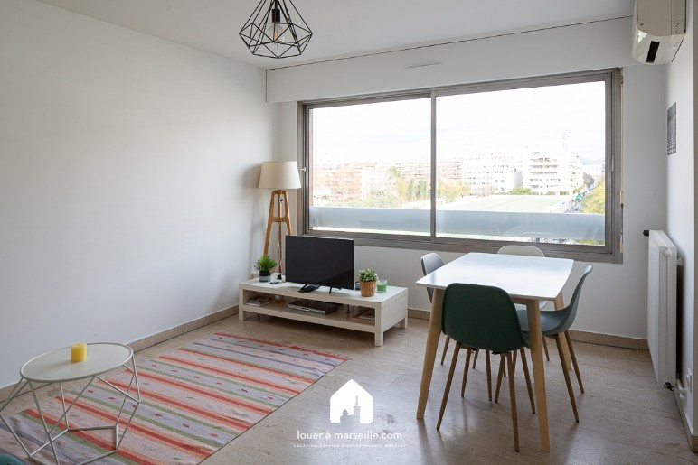 
                                                Location
                                                 Prado Saint Giniez