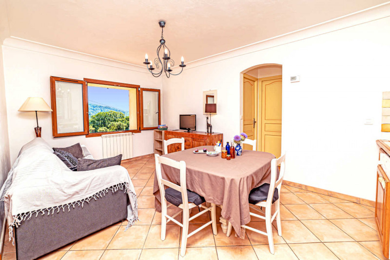 
                                                Location de vacances
                                                 PROCHE CANNES GITE 4**** EN VILLA DÈS 199€/SEM