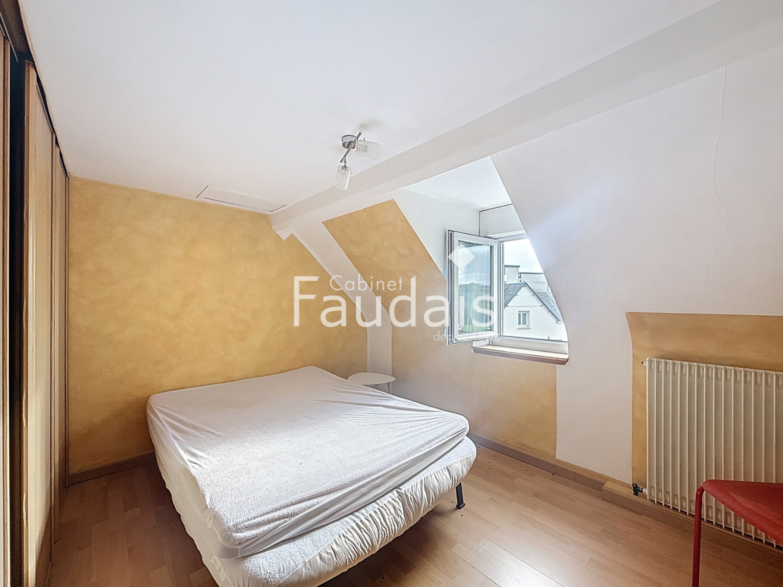 
                                                Vente
                                                 Proche SAINT LO maison de ville