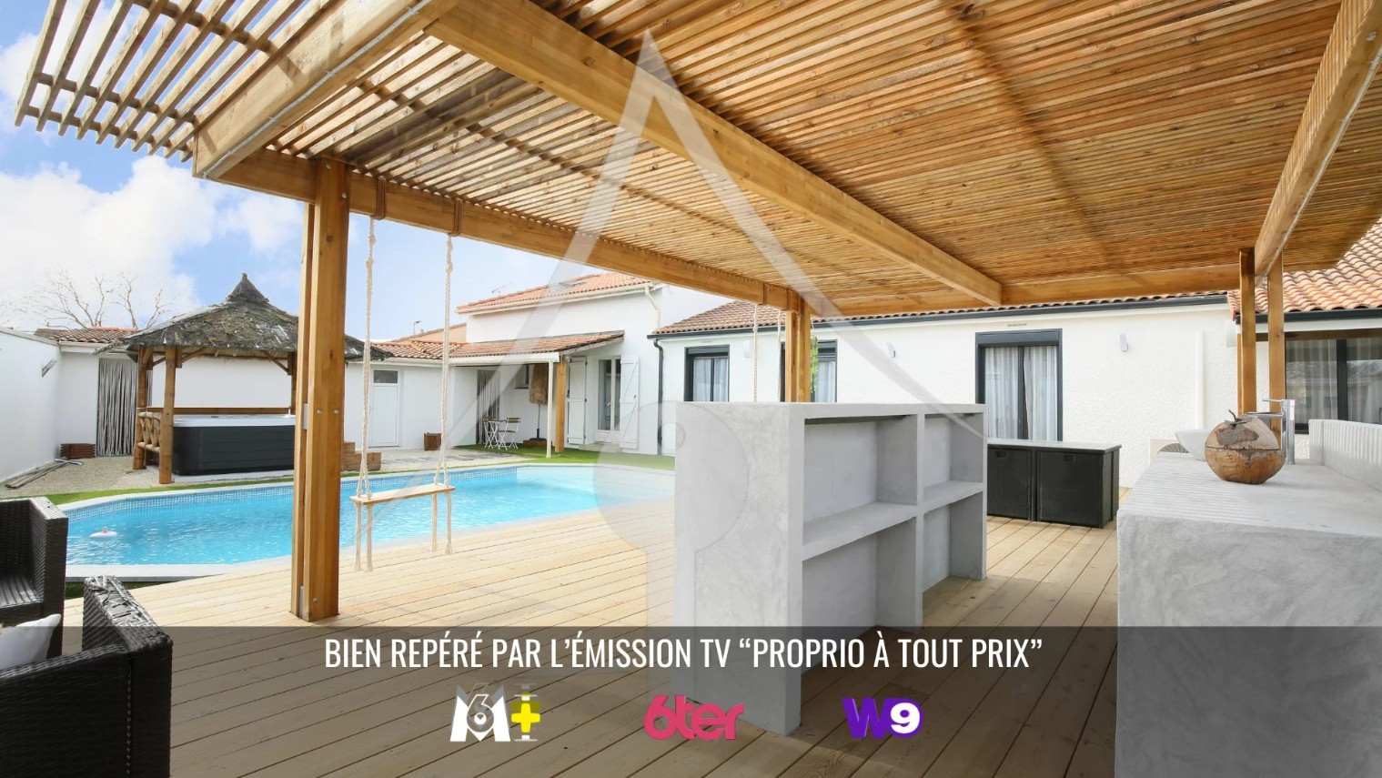 
                                                Vente
                                                 MAGNIFIQUE PROPRIETE AVEC DEPENDANCES